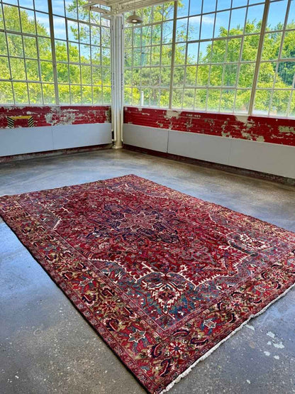 Persian Heriz Rug | 9' 5" x 13'