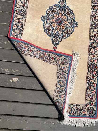 Persian Kashan Rug | 2' 4" x 4' 8"