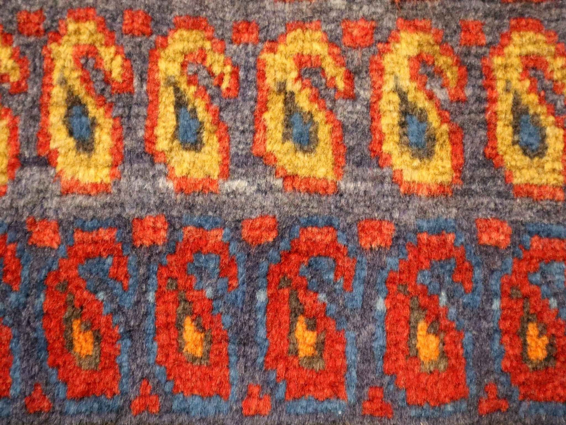 Persian Viss Runner Rug | 2' 11” x 7' 11"