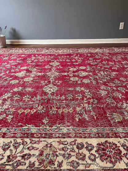 Turkish Ushak Rug | 10' x 7'
